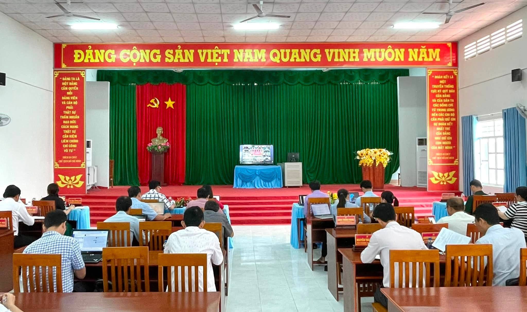 anh tin bai